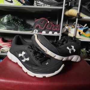 🔥 Well Worn! Under Armour Men's Size 10 Black Athletic Shoes